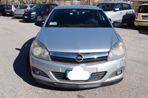 Opel Astra gtc del 2007 motore non funzionante.