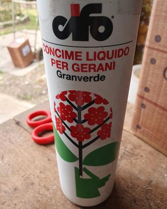 concime liquido per gerani