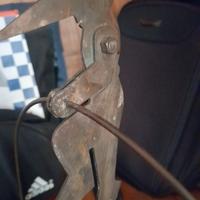 scultura ferro rame equilibrista pinocchio 