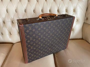 Louis Vuitton President Classeur Monogram Canvas