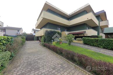 PORZIONE DI TRIFAMILIARE A MARMIROLO