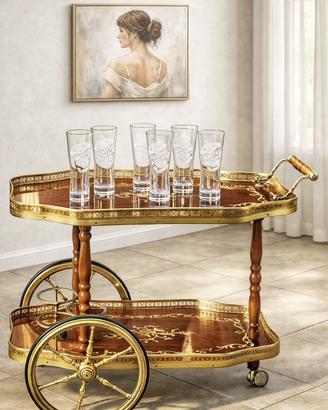 Carrello  bar  vintage perfetto per aperitivo