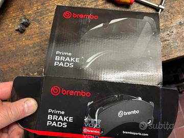 Kit pastiglie freni Brembo