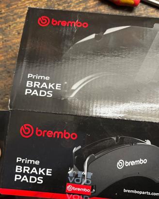 Kit pastiglie freni Brembo