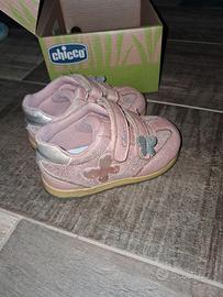 Scarpe primipassi bambina chicco
