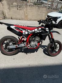 Swm SM 125 R