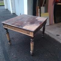 tavolo anni 40 in noce