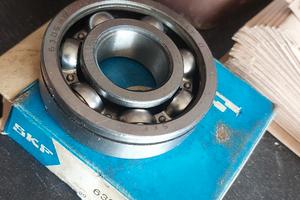 Cuscinetto a sfera SKF 6305 NR