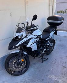 BENELLI TRK 502 X