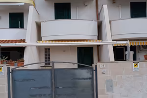 Salento Torre san Giovanni villa 2/10 posti letto