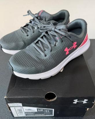 sneakers Under Armour