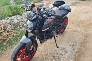 Ducati Monster 937 + 2021