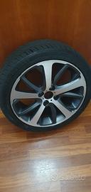 peugeot 208 cerchio con gomma 17