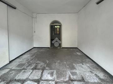 NEGOZIO A POZZOLO FORMIGARO