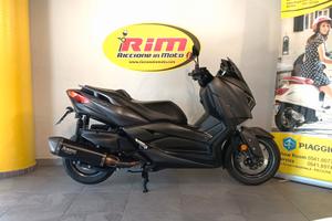 Yamaha X-Max 400
