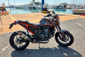 Ktm Duke 690 Abs Akrapovic
