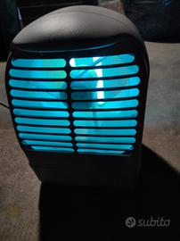Ventilatore 220W, con lampade insettivore a neon