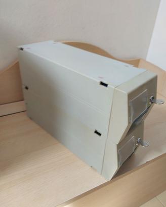 2 Contenitori Floppy 3,5" con chiave Amiga PC MSX