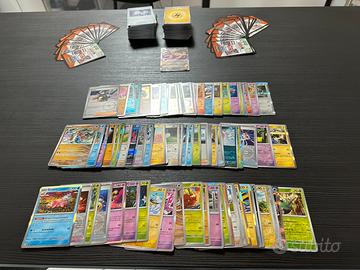 Lotto 350 carte Pokemon-3 set Scarlatto e Violetto