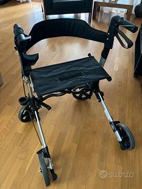 Deambulatore pieghevole Kesser