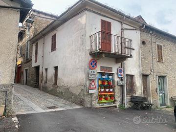 Piccolo alloggio a Ponzone (AL) bella posizione