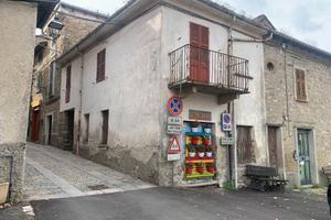 Piccolo alloggio a Ponzone (AL) bella posizione