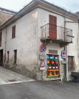 Piccolo alloggio a Ponzone (AL) bella posizione