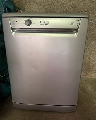 Lavastoviglie HotPoint Ariston
