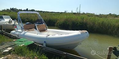 GOMMONE STRADIVARIUS + MERCURY 15HP EFI 4 TEMPI