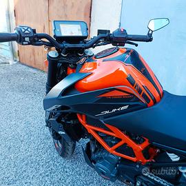 KTM Duke 390
