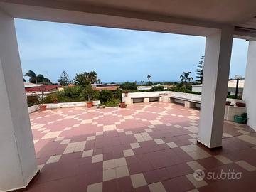 Villa a Brucoli contrada Gisira