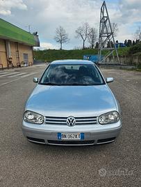 Volkswagen Golf 4 Highline 1.9 115 cv 
