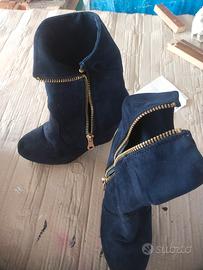 mezza stivaletti in camoscio blu