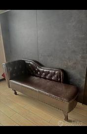 Divano vintage in pelle