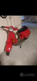bellisima vespa 80