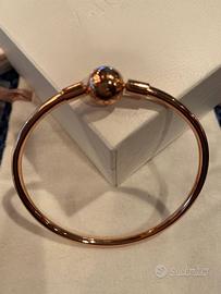 Pandora Bracciale Moments Rigido Rose 587132 MIs17