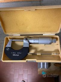 Micrometro Mitutoyo 0 - 25 mm