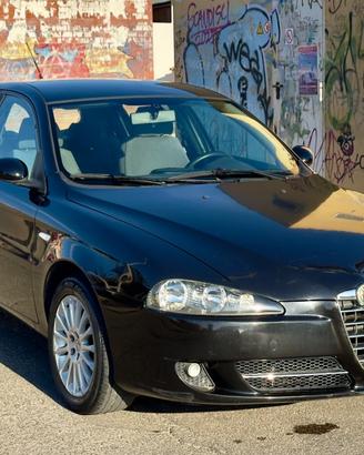 Alfa Romeo 147 1.9 JTD M-JET 16V 5 porte Dist.