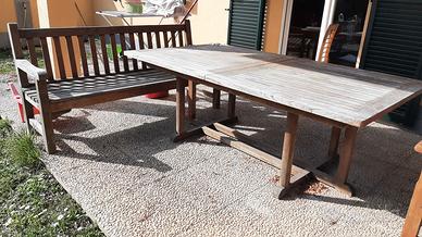 Tavolo e panche giardino