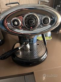 MACCHINA DA CAFFÈ IPERESPRESSO - X7.1 nero