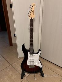 Chitarra elettrica yamaha j112