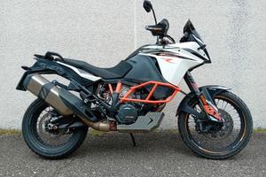KTM 1090 Adventure R
