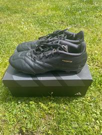 Scarpe da calcio predator club nere