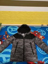 Giubbino invernale 7 / 8 anni con cappuccio