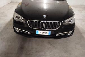 BMW 730