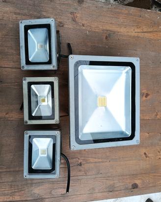 fari led da 30 e 10 watt