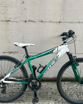 Storm speedcross smp