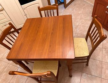 Tavolo allungabile 90x90 + sedue