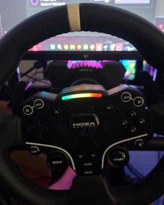 Moza R5 con volante es, frizione srpl e mod freno
