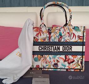 Borsa Dior book tote ricamata multicolore